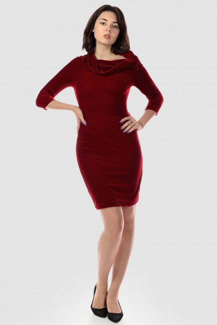 Дизайнерское платье из бархата, красное
